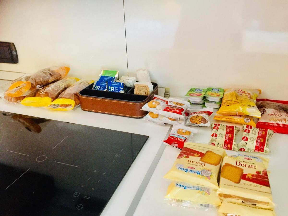B2In Suite & Office 카프리아테 산 제르바시오 외부 사진