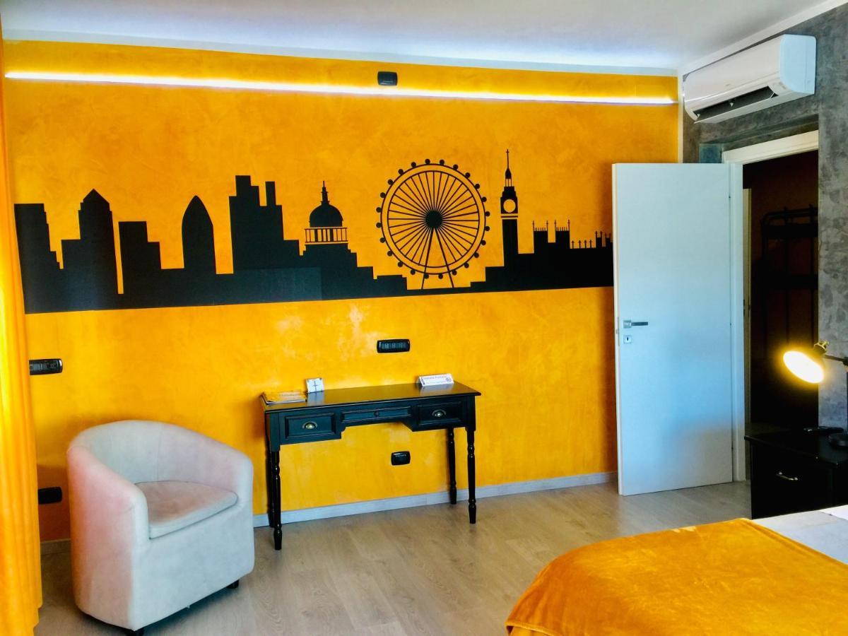 B2In Suite & Office 카프리아테 산 제르바시오 외부 사진