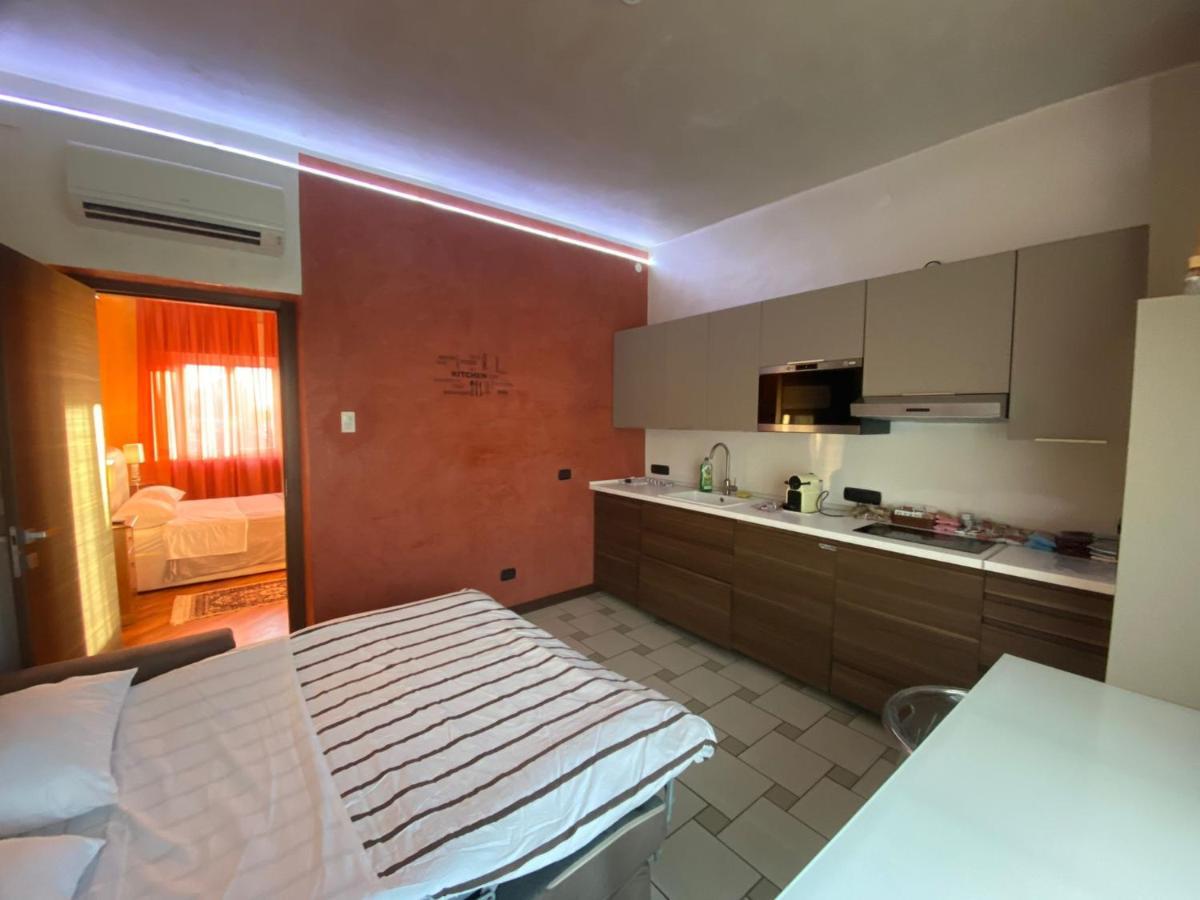 B2In Suite & Office 카프리아테 산 제르바시오 외부 사진