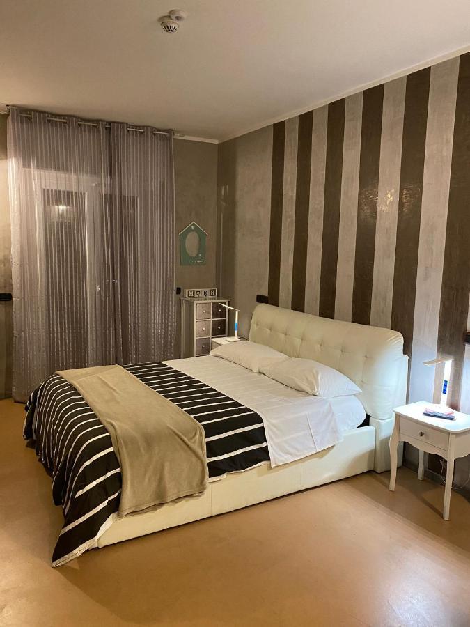 B2In Suite & Office 카프리아테 산 제르바시오 외부 사진