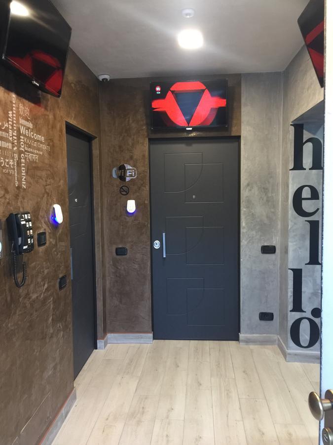 B2In Suite & Office 카프리아테 산 제르바시오 외부 사진